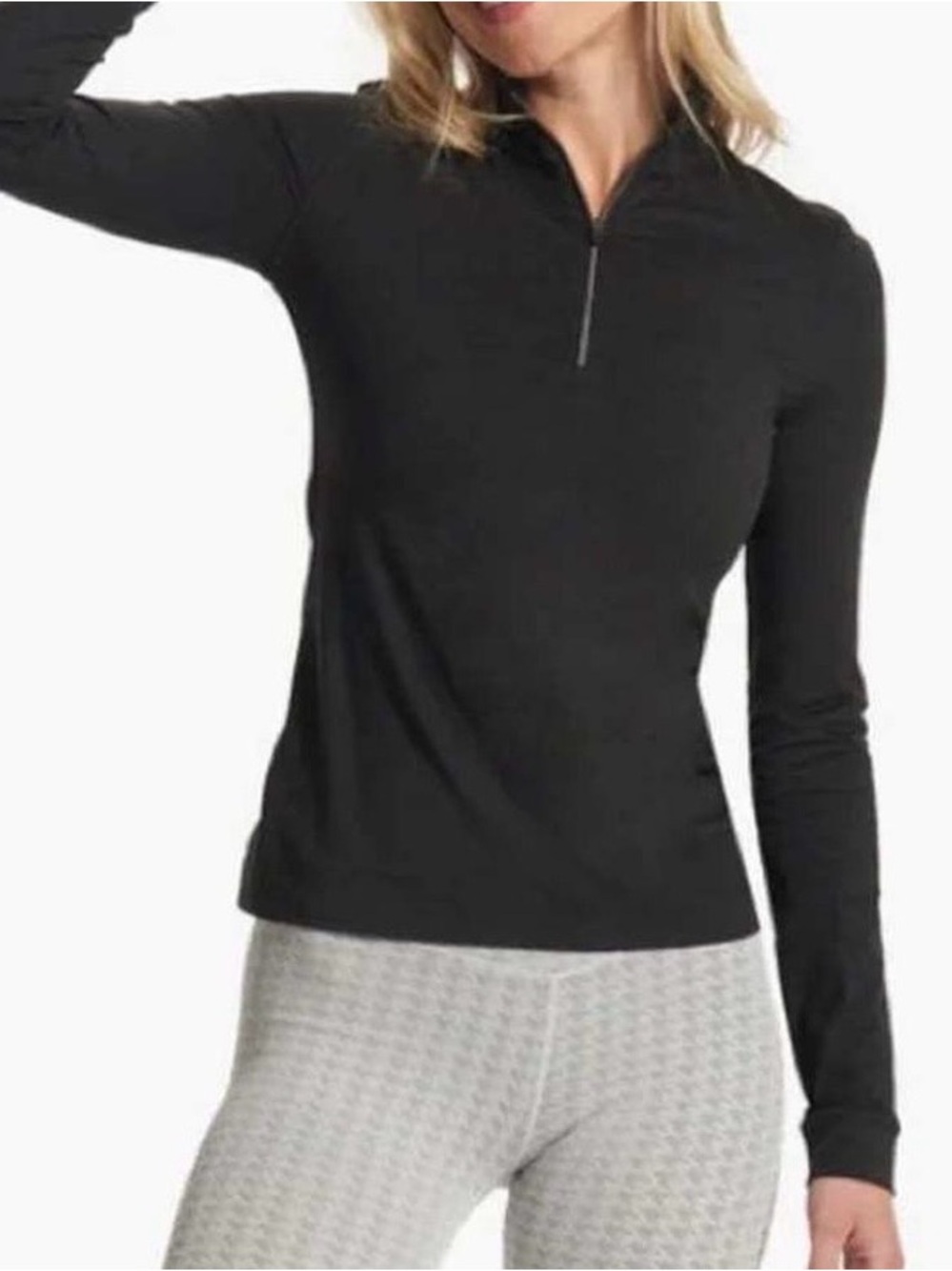 Vuori Halo Essential Half Zip Women's DreamKnit Pullover Black Heather XS EUC